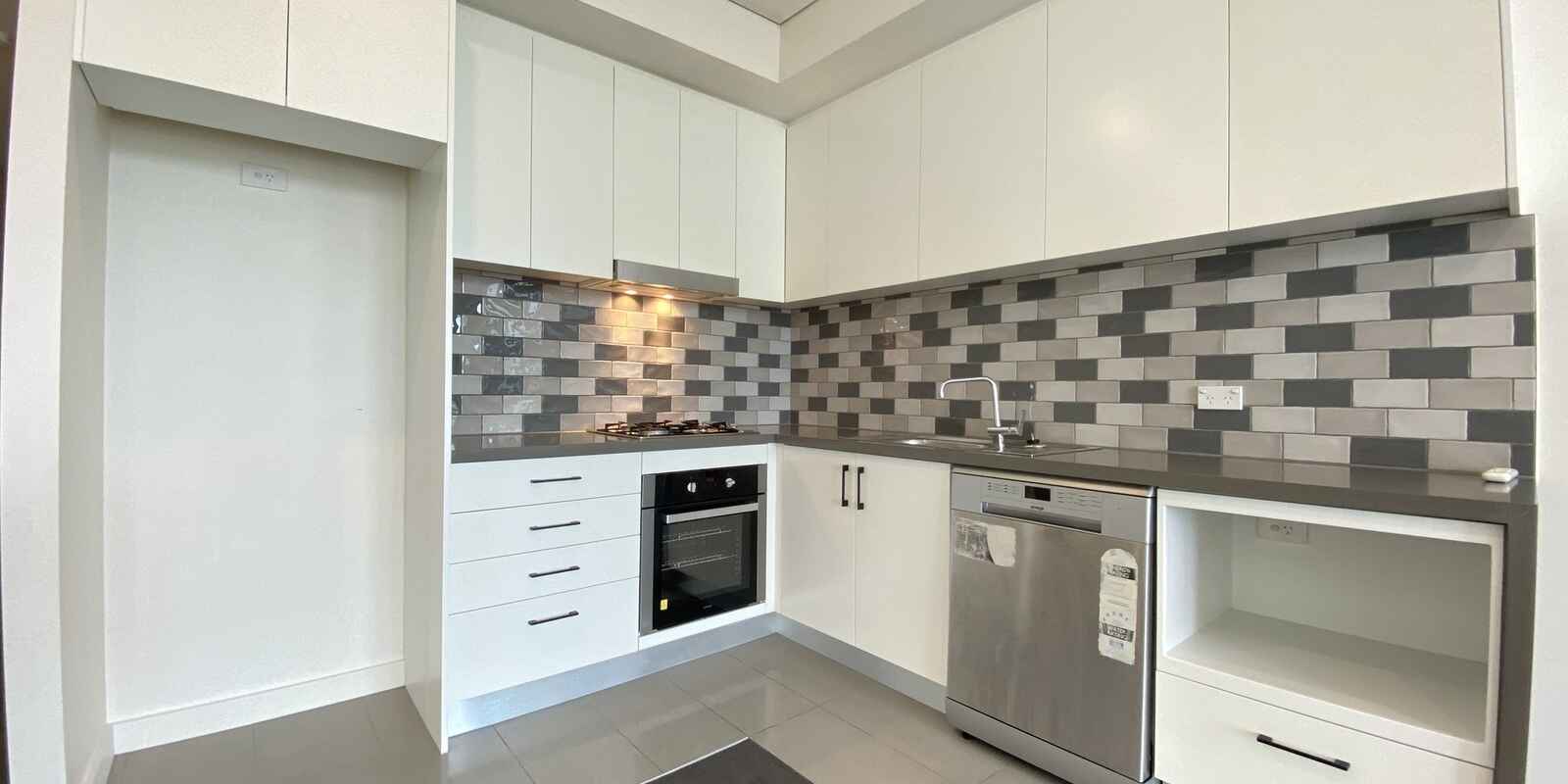 41/1-9 Kanoona Avenue Homebush