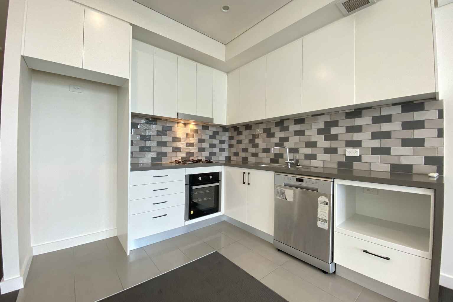 41/1-9 Kanoona Avenue Homebush