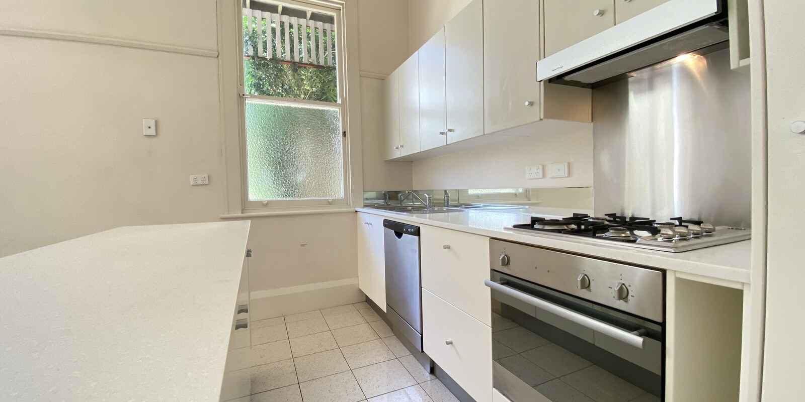 2A/4 Walsh Avenue Glebe