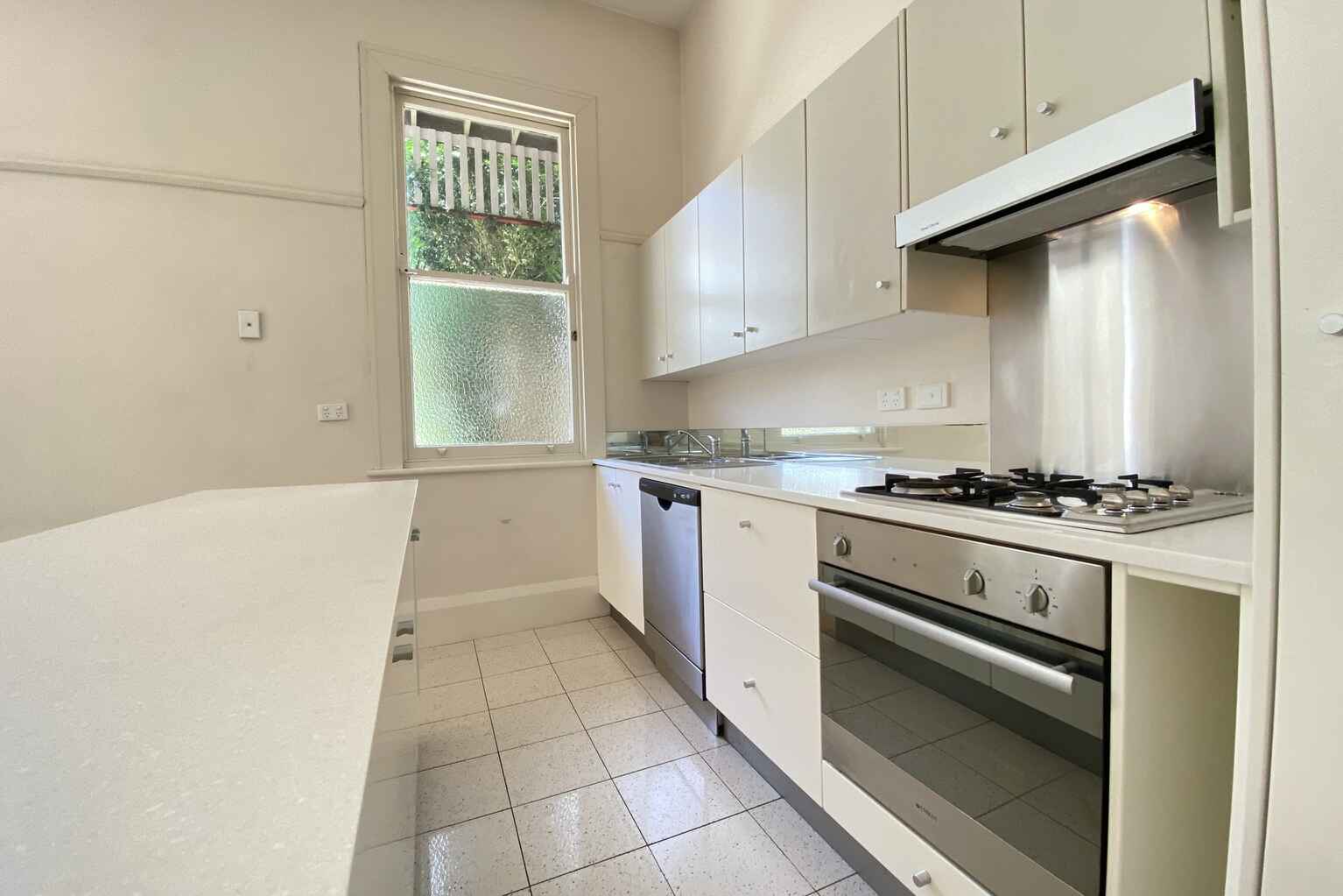 2A/4 Walsh Avenue Glebe