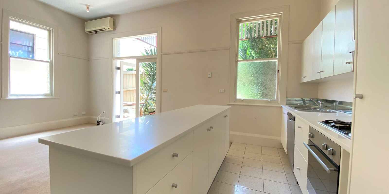 2A/4 Walsh Avenue Glebe