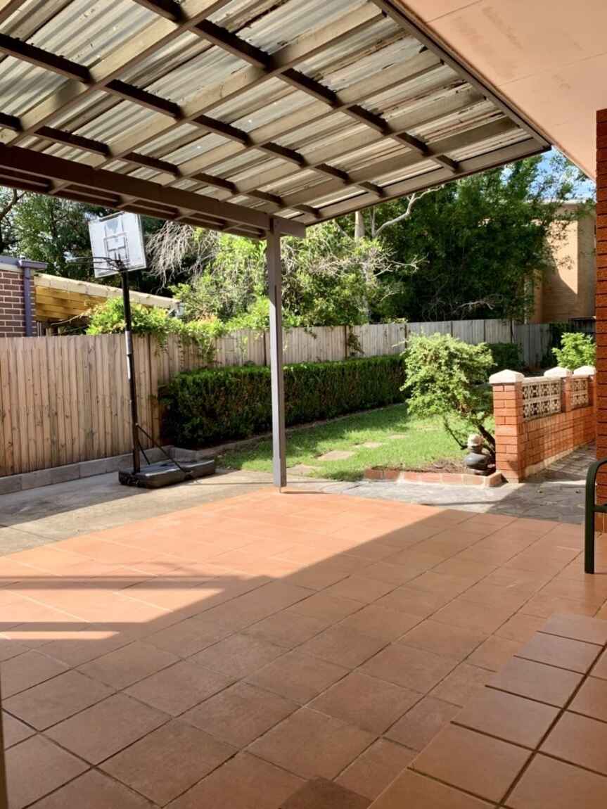 27 Luke Avenue Burwood