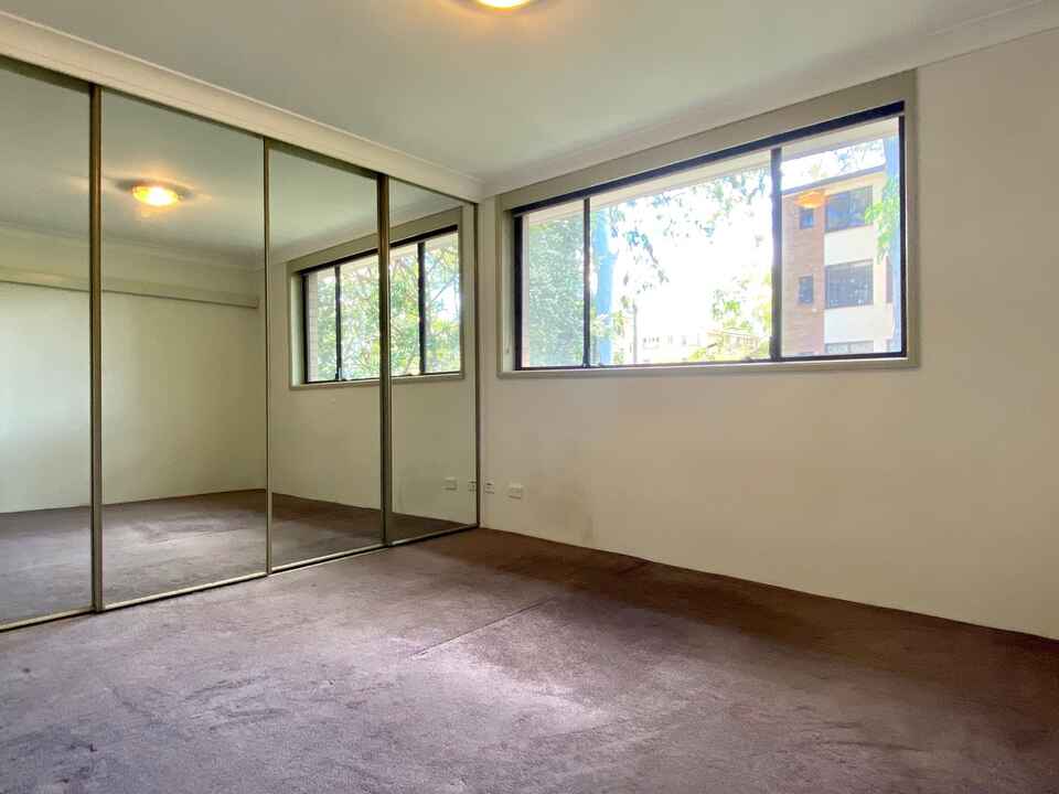 21/26 Cook Street Glebe