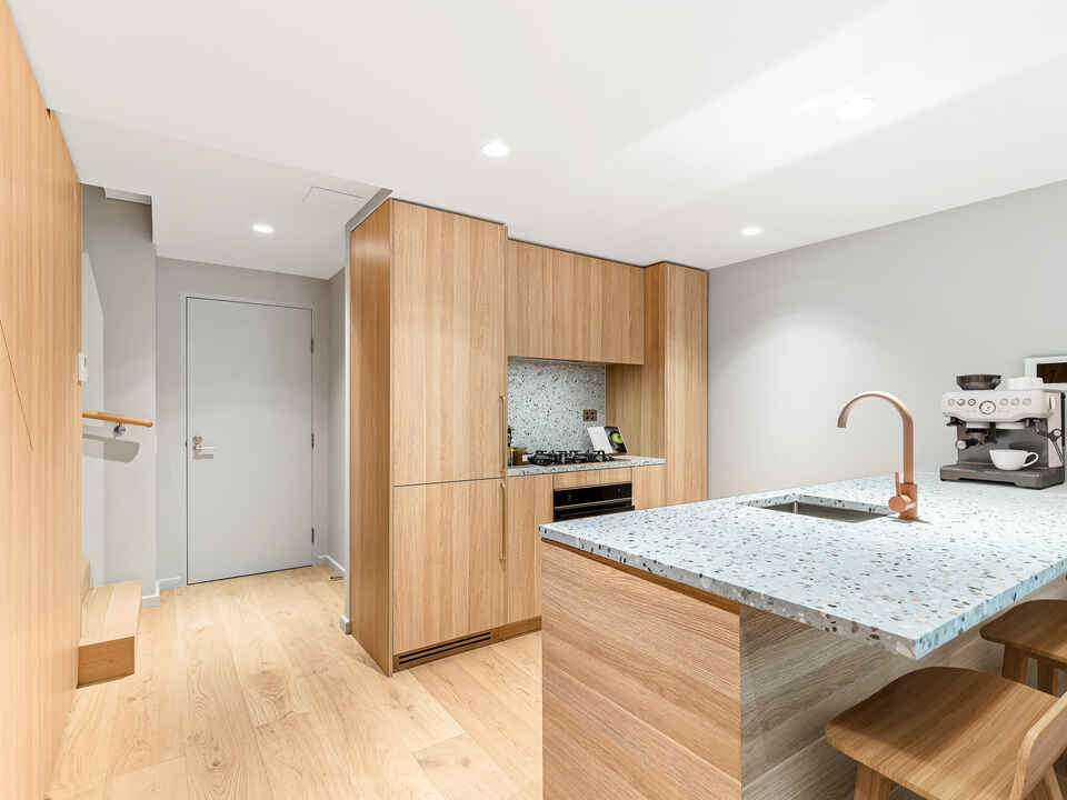 9/48 Wentworth Park Road Glebe