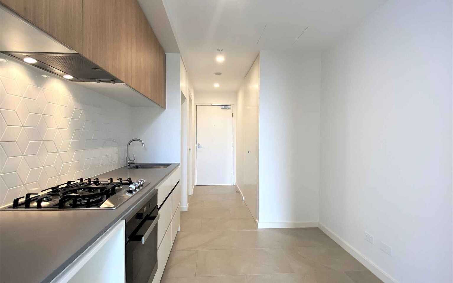 B810/89 Bay Street Glebe