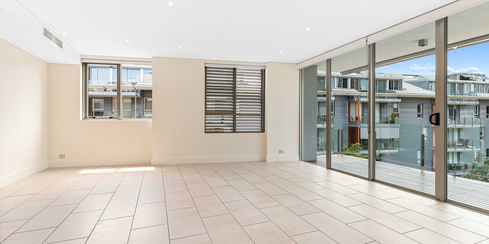 142/3 Darling Island Road Pyrmont