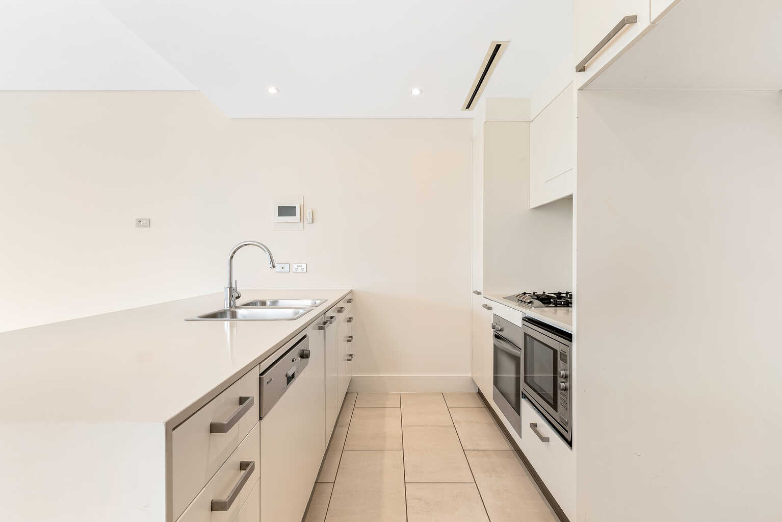 142/3 Darling Island Road Pyrmont