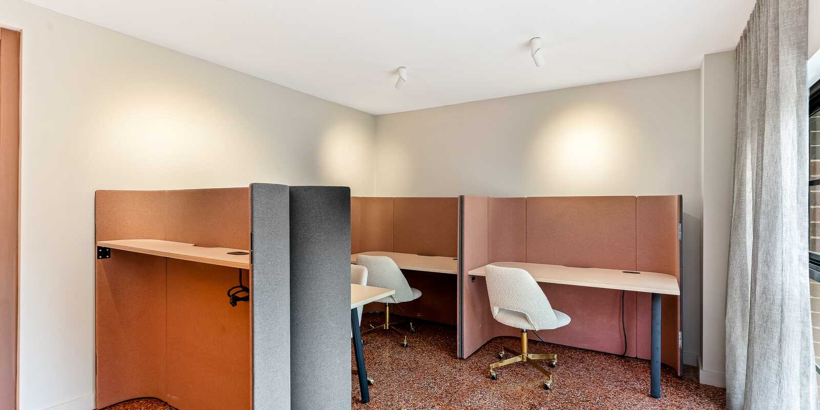 4/48-64 Wentworth Park Road Glebe