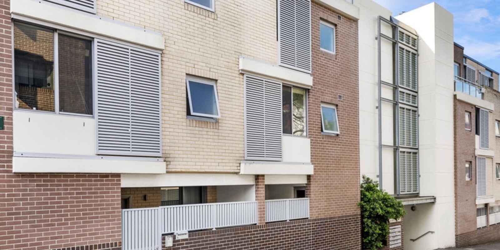 3/8 Sparkes Street Camperdown