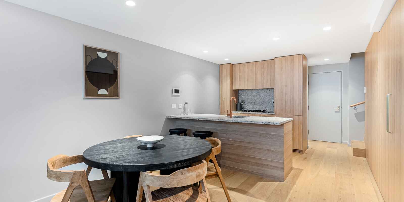 6/48-64 Wentworth Park Road Glebe