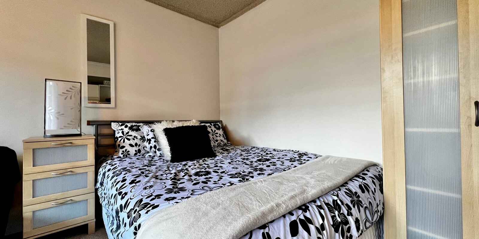 13/51 Hereford Street Glebe