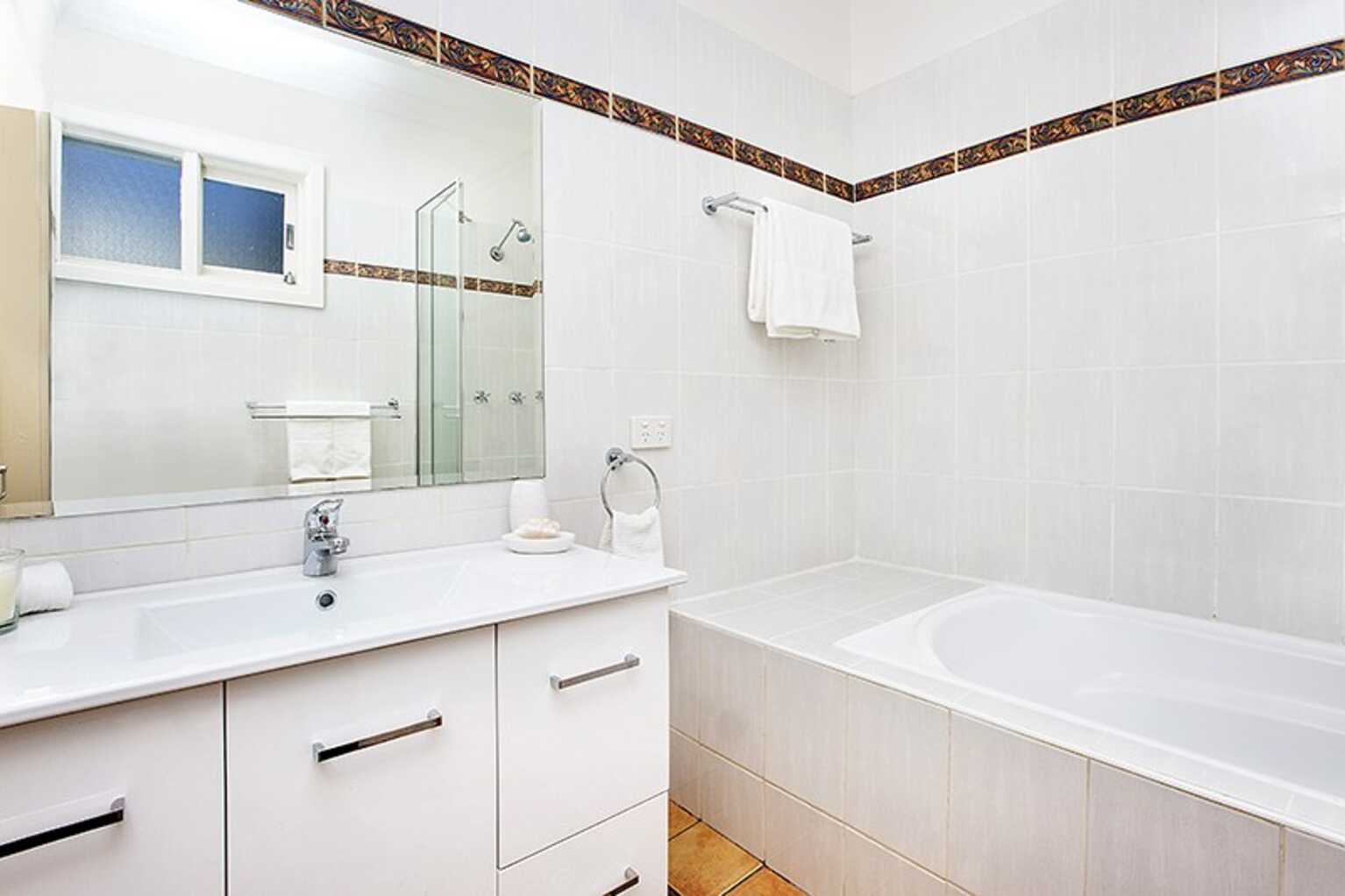 64 Anderson Street Alexandria