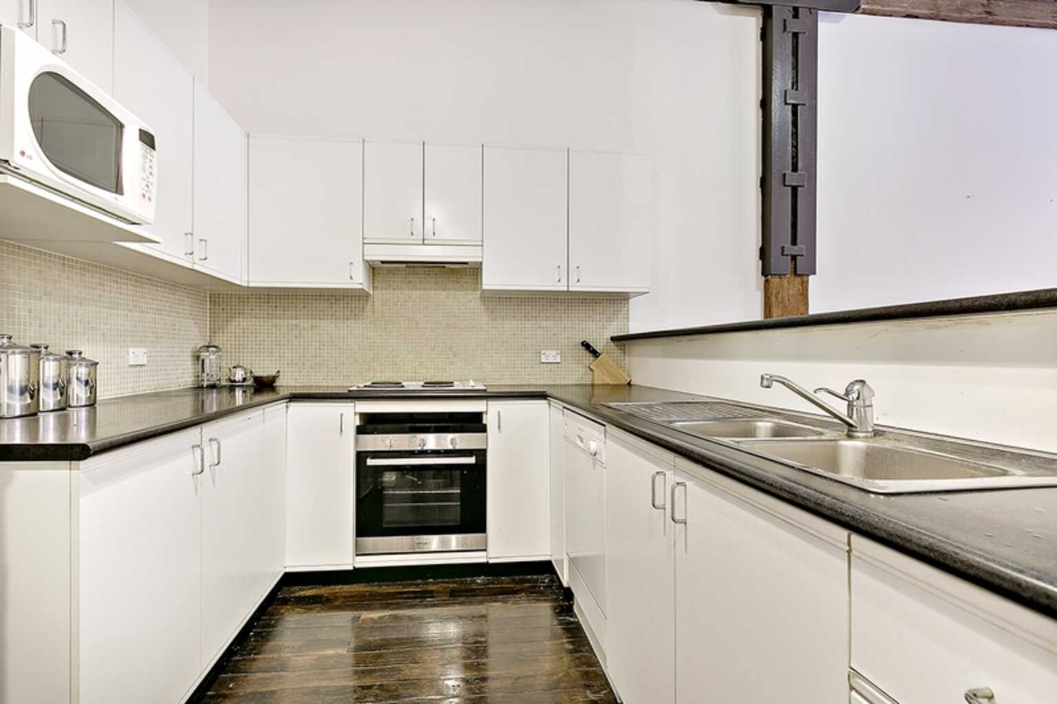 652/243 Pyrmont Street Pyrmont