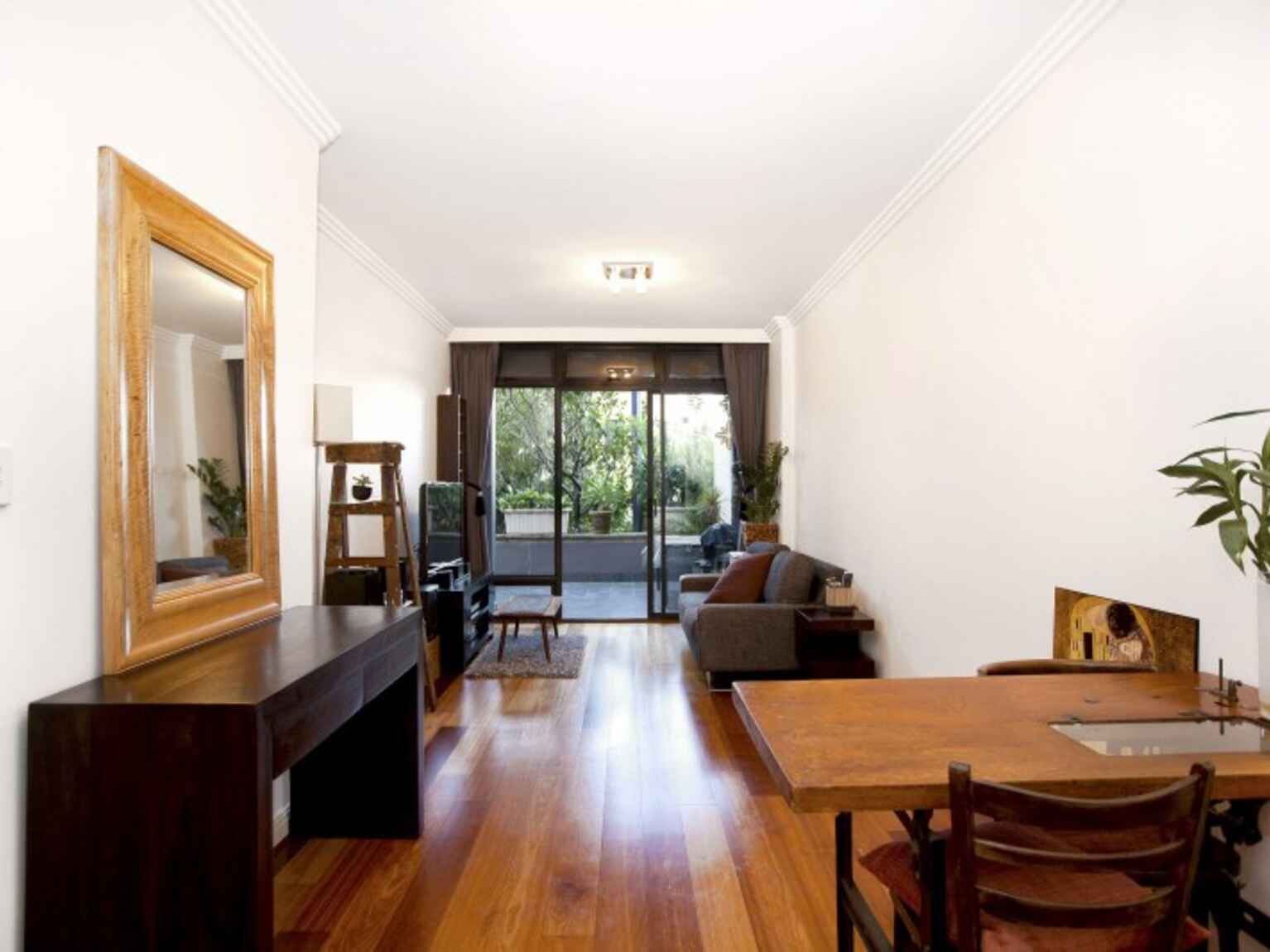 103/2 Jones Bay Road Pyrmont