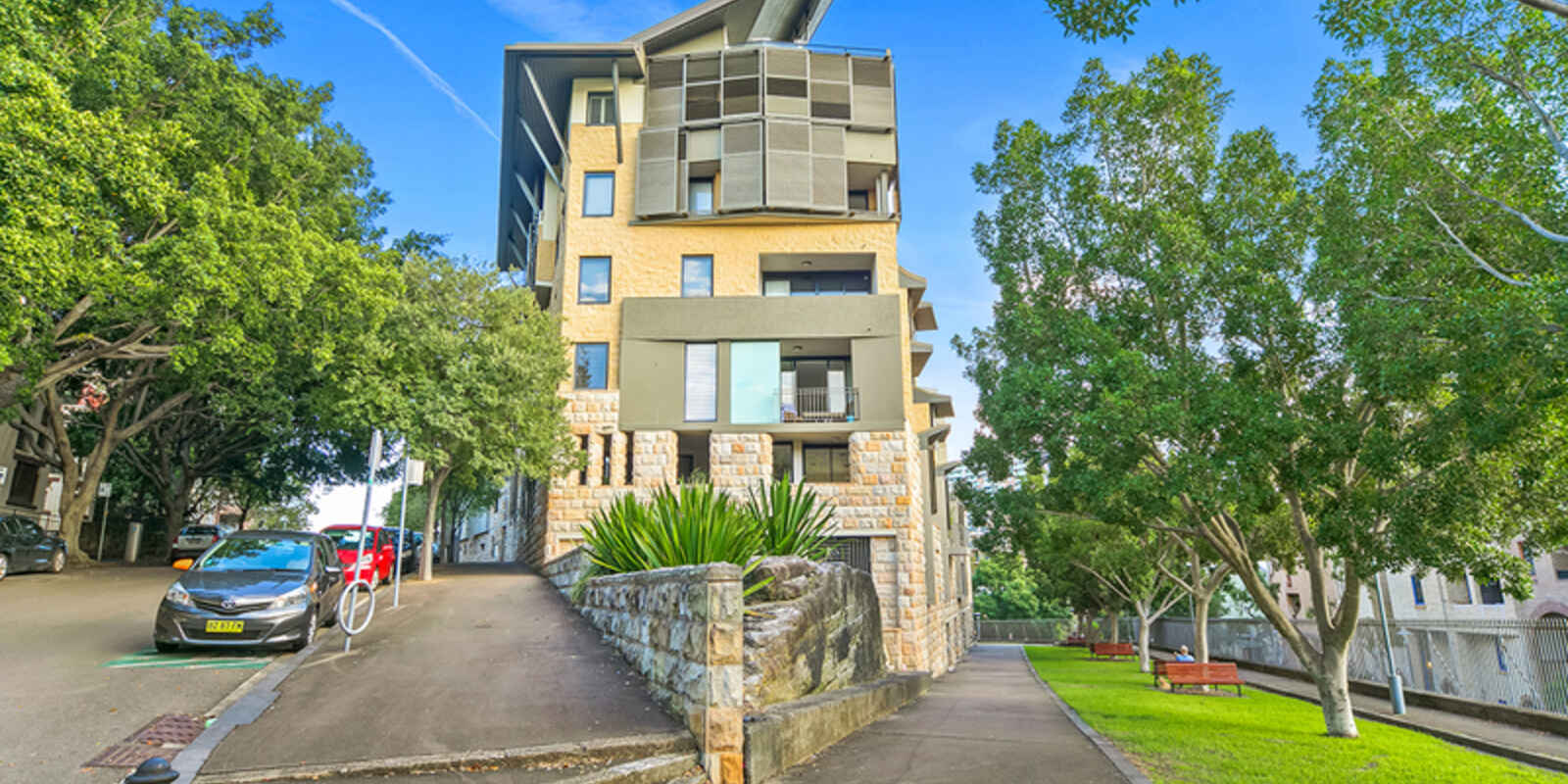 4/109-125 Point Street Pyrmont