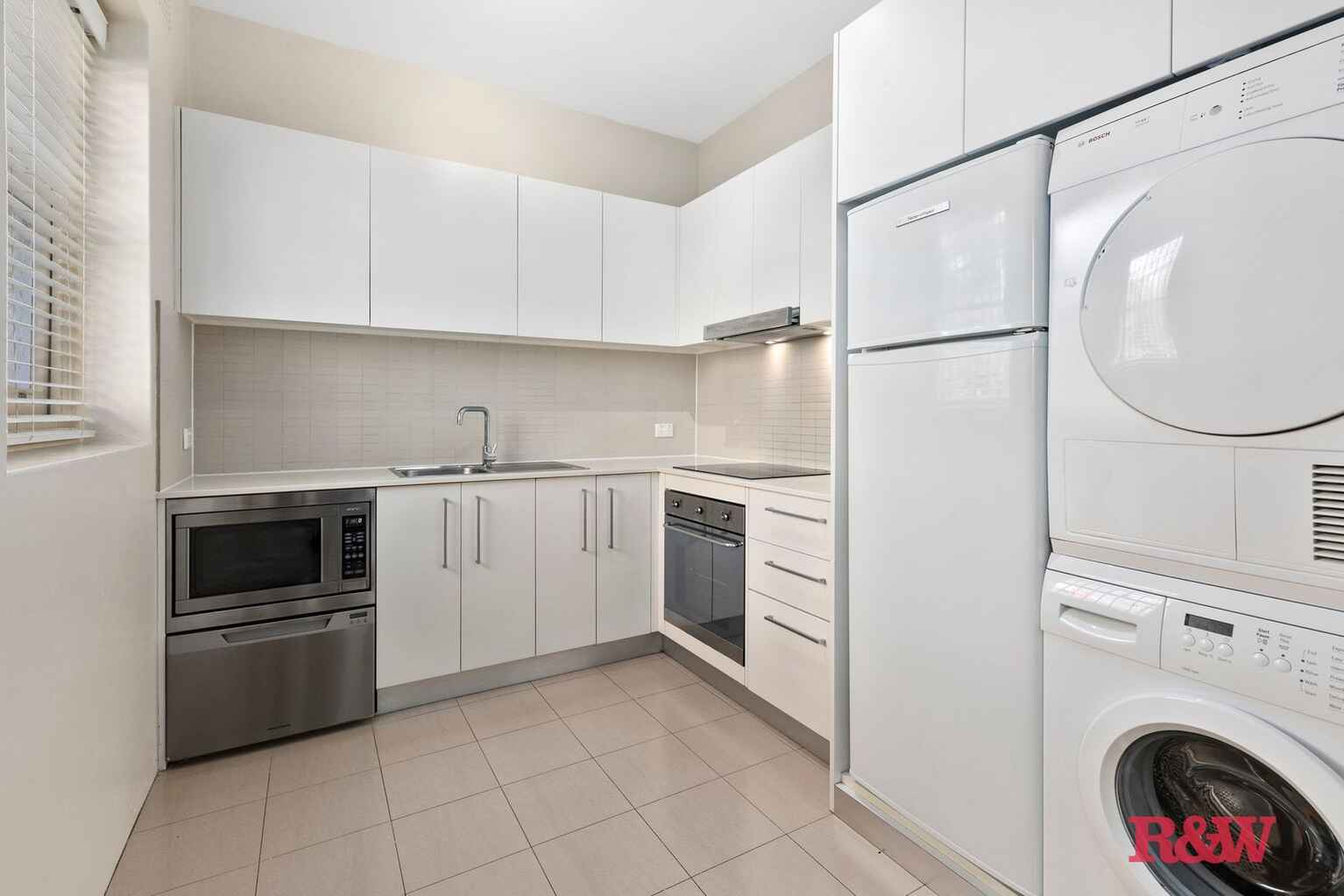 2/164 Glebe Point Road Glebe