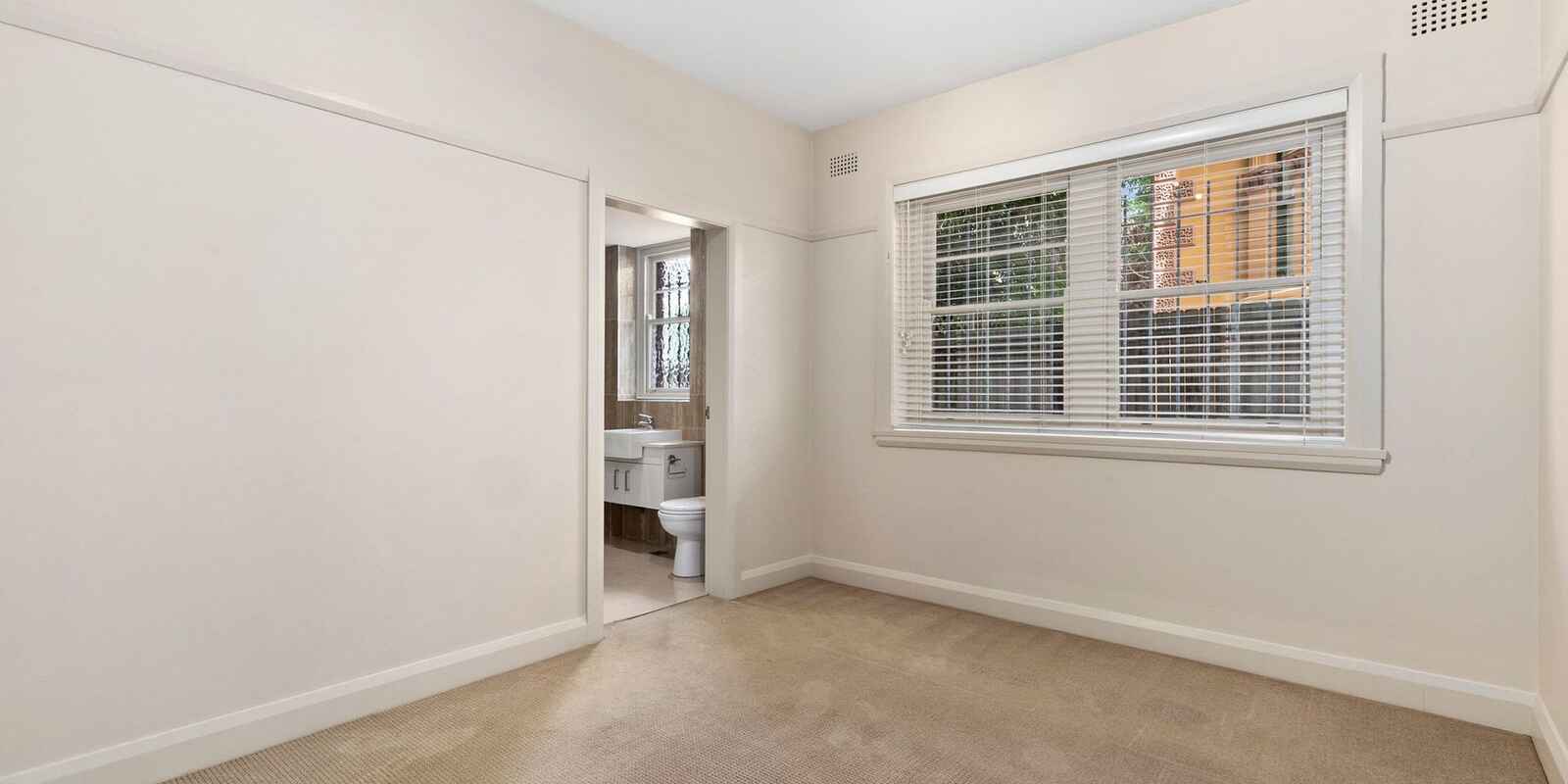 2/164 Glebe Point Road Glebe