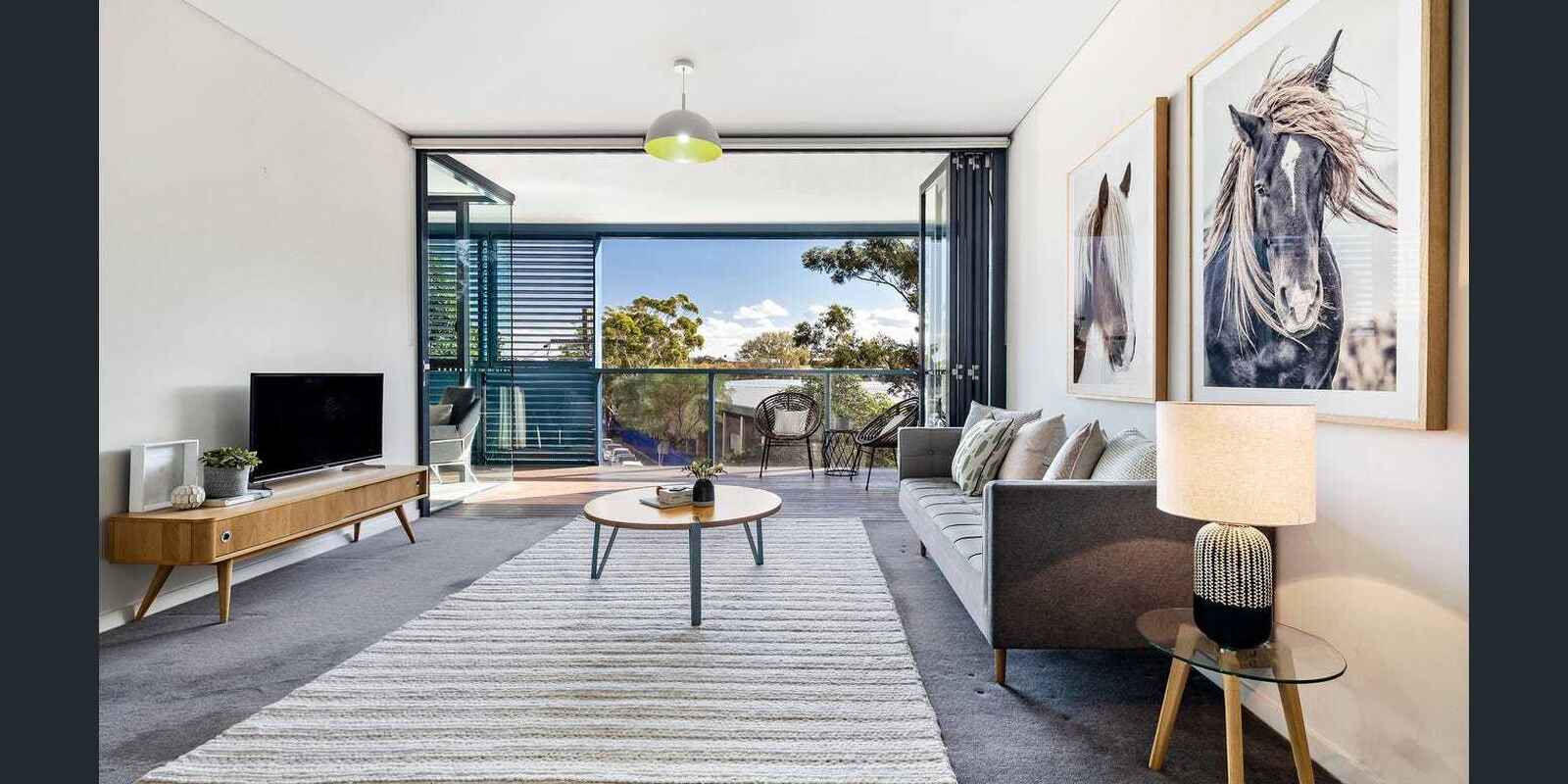 301/5 Sterling Circuit Camperdown