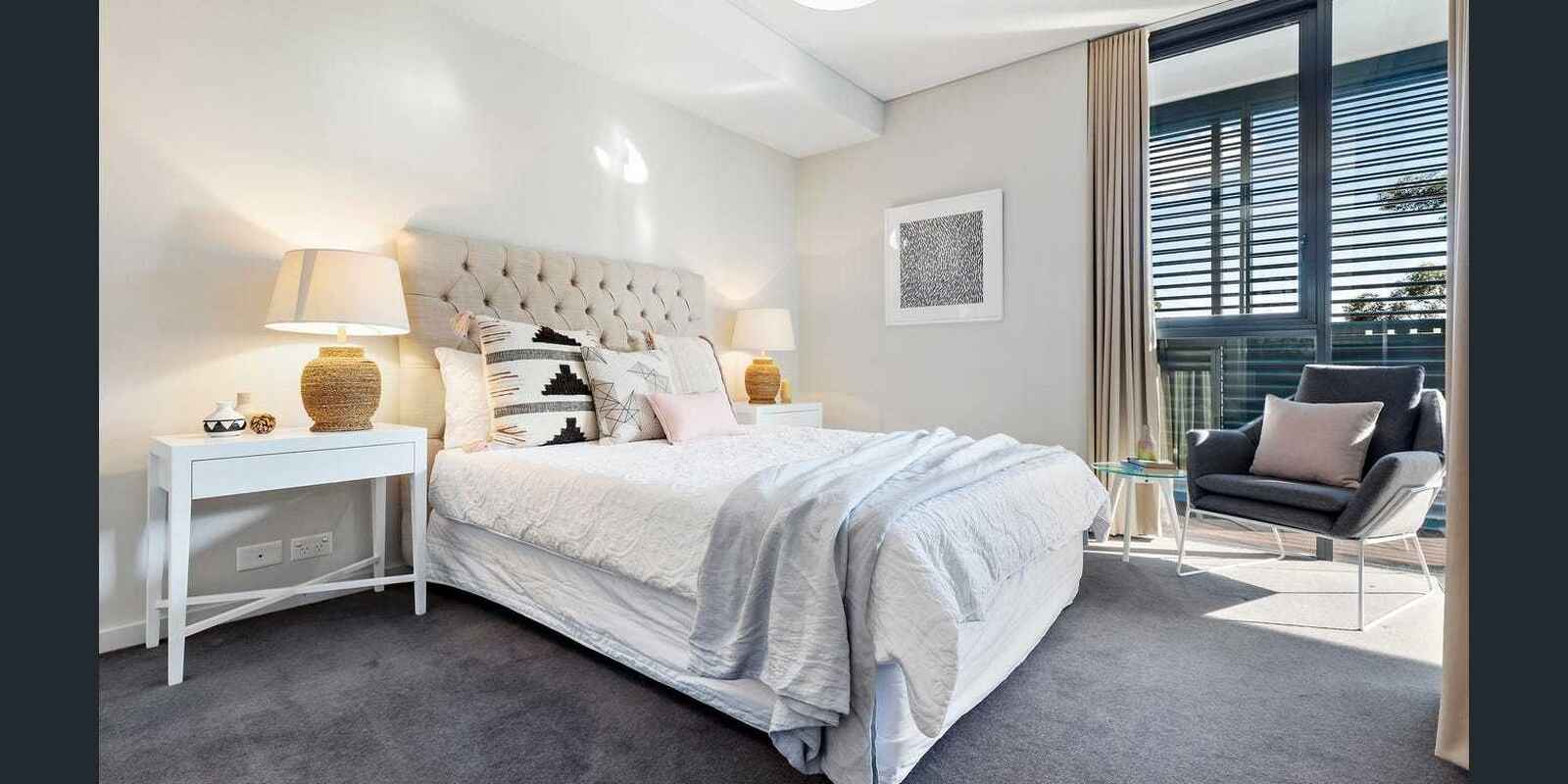 301/5 Sterling Circuit Camperdown