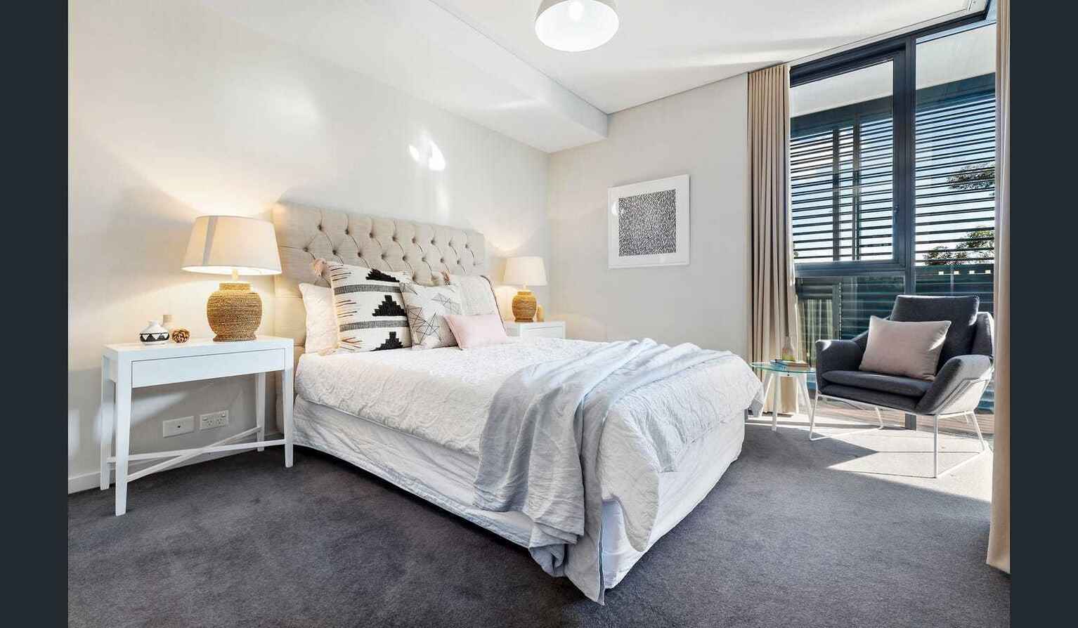 301/5 Sterling Circuit Camperdown