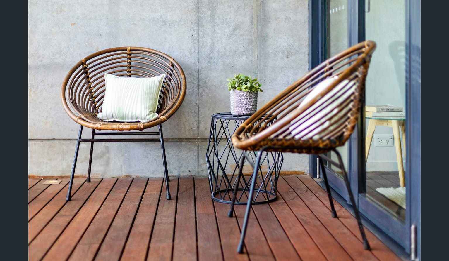 301/5 Sterling Circuit Camperdown